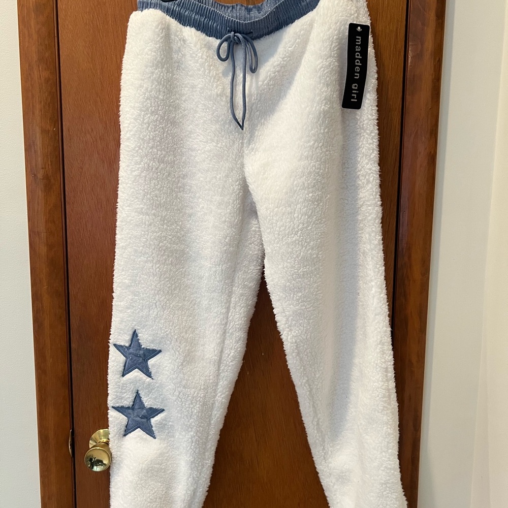 NWT Madden Girl Sherpa Fleece Denim Star Jogger Pants